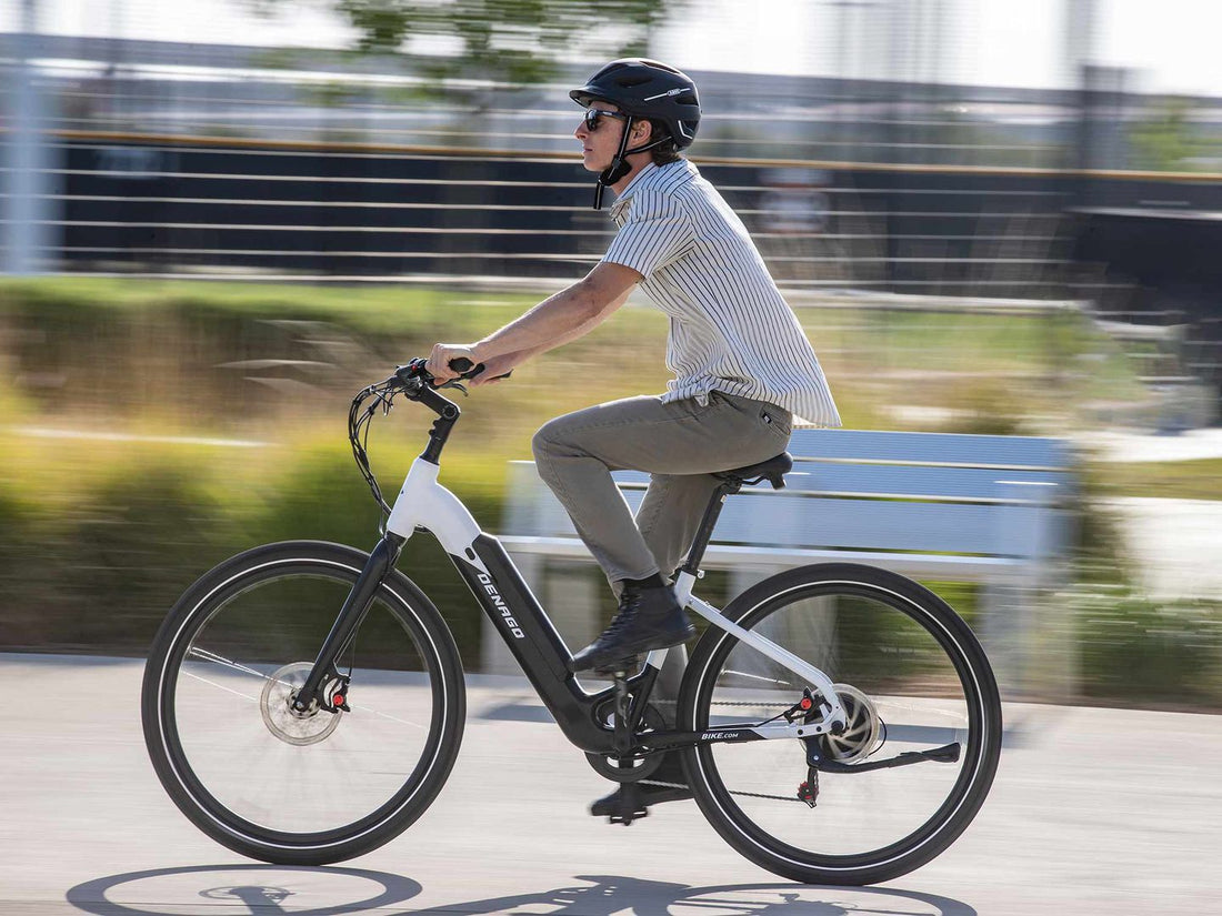 Cycle Volta: Denago's City Model 1 has "performance far exceeding its price tag."