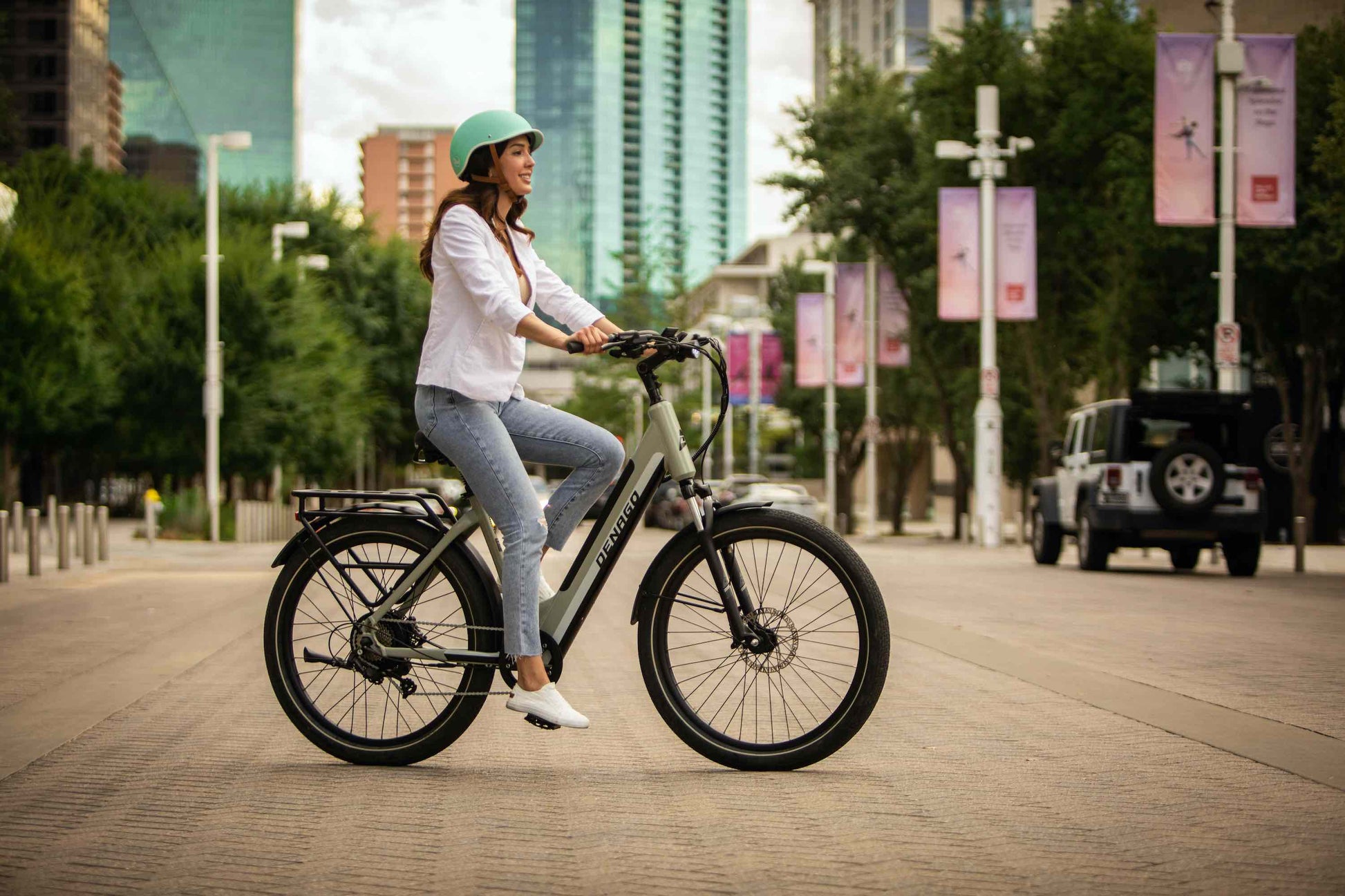 Denago Commute Model Step-thru eBike โ